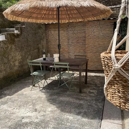 Vakantiehuis Large Charming House Surrounded By Nature *
